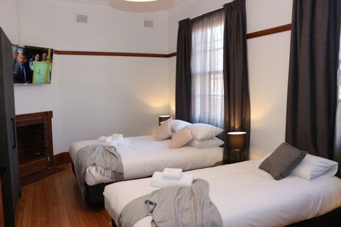 Guildford Hotel - Accommodation BNB 1