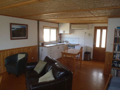 Guy's Cross Farm Cottage - Accommodation BNB 4