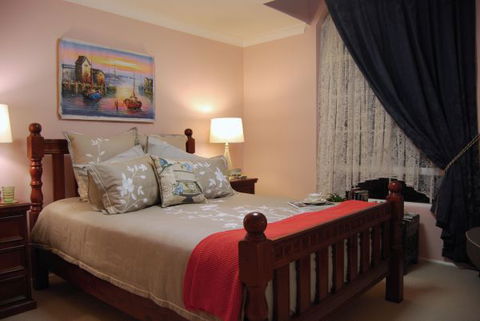 LAuberge Angara Bed And Breakfast - Accommodation BNB 1