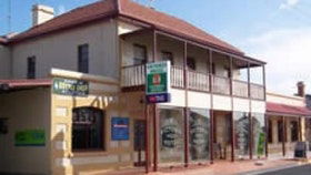 Victoria Hotel - Accommodation BNB 4