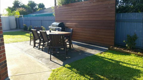 Numurkah Self Contained Apartments - Accommodation BNB 7