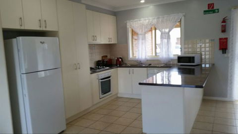 Numurkah Apartments - The Miekleljohn - Accommodation BNB 2
