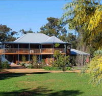 Riverwood Retreat - Accommodation BNB