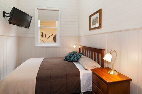 Royal Hotel Snake Valley - Accommodation BNB 5