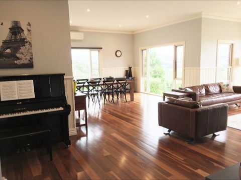 Shearer's Hill - Luxury Farm Stay - Accommodation BNB 1