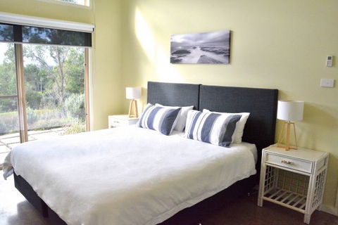 Tilba Coastal Retreat - Accommodation BNB 3