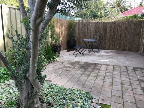 Townhouse On Deas - Accommodation BNB 1