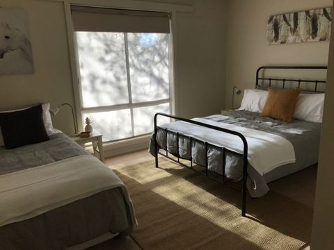 Townhouse On Deas - Accommodation BNB 3