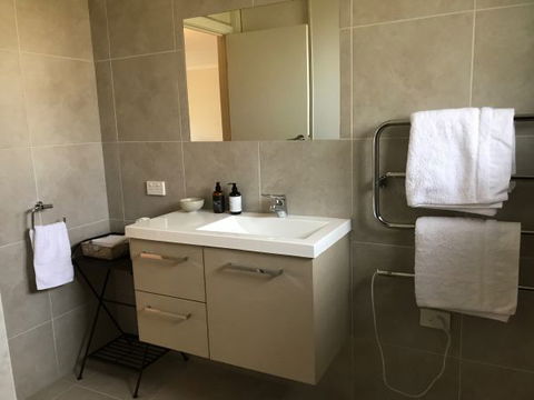 Townhouse On Deas - Accommodation BNB 4
