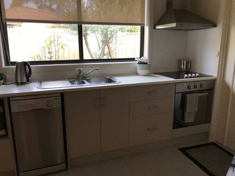 Townhouse On Deas - Accommodation BNB 5