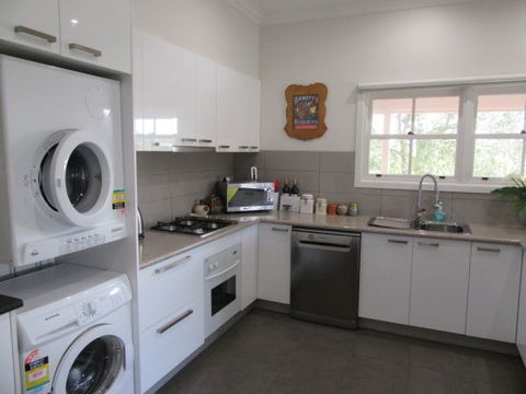 Valley View Cottage - Accommodation BNB 2