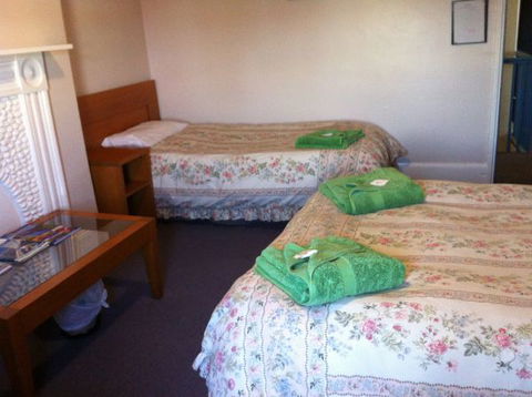 Victoria Hotel - Accommodation BNB 3