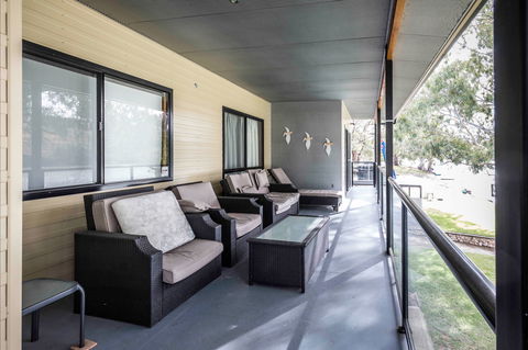 192 Page Drive Blanchetown -River Shack Rentals - Accommodation BNB 3