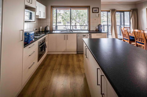 192 Page Drive Blanchetown -River Shack Rentals - Accommodation BNB 6