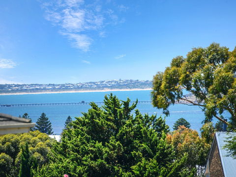 Bluff Retreat - 17 Davies Street - Accommodation BNB 0