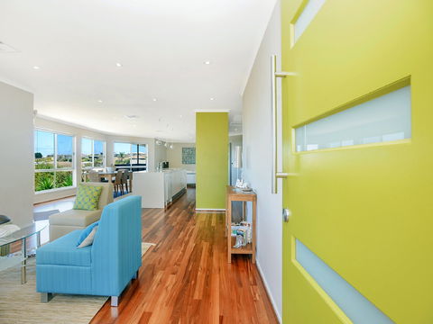 Bluff Retreat - 17 Davies Street - Accommodation BNB 1