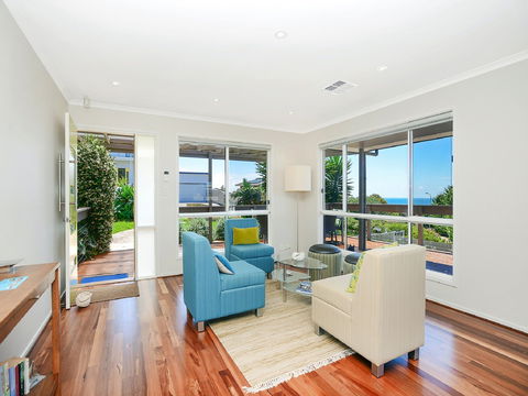 Bluff Retreat - 17 Davies Street - Accommodation BNB 3