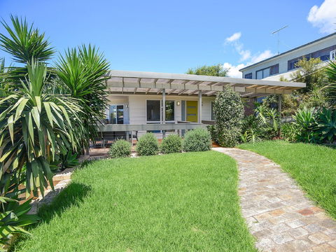 Bluff Retreat - 17 Davies Street - Accommodation BNB 9
