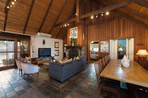 Bonn Abbey - Accommodation BNB 2