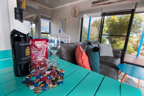 Coorong Cabins - Wren Cabin - Accommodation BNB 4