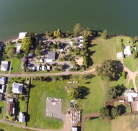 Croki Riverside Caravan Park - Accommodation BNB