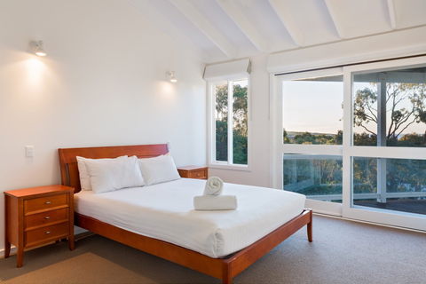 Eagle Heights - Accommodation BNB 8
