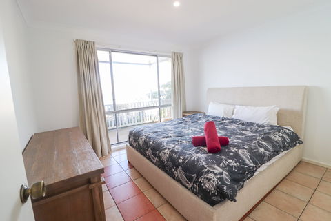El Lago Jetty - Accommodation BNB 5