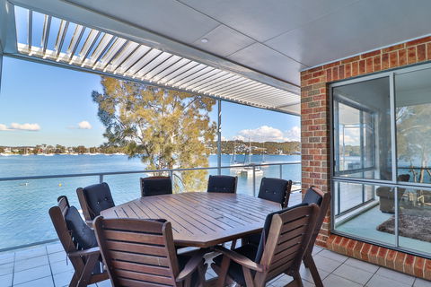 El Lago Jetty - Accommodation BNB 7