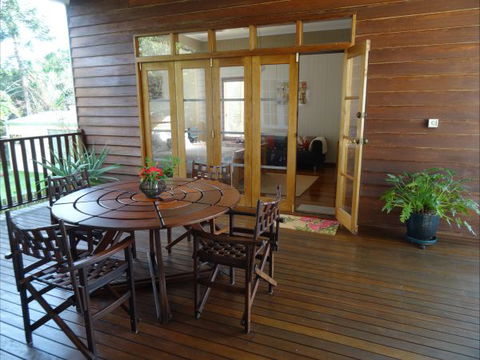 Le Piaf On Treasure Bed And Breakfast - Accommodation BNB 1