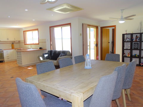 Marina Pathway - Accommodation BNB 3