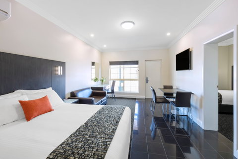 Mercure Goulburn - Accommodation BNB 7