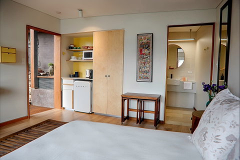Studio At Careel Bay - Accommodation BNB 1