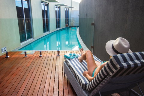 The Frames - Luxury Riverland Accommodation - Accommodation BNB 1