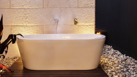The Frames - Luxury Riverland Accommodation - Accommodation BNB 7