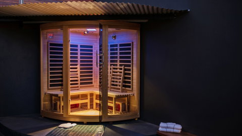 The Frames - Luxury Riverland Accommodation - Accommodation BNB 8