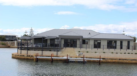 WA HomeStay - Accommodation BNB 5