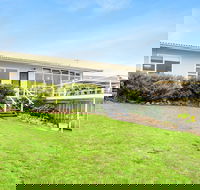 19 Investigator Crescent Encounter Bay - Accommodation BNB