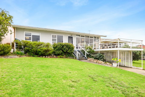 19 Investigator Crescent, Encounter Bay - Accommodation BNB 0
