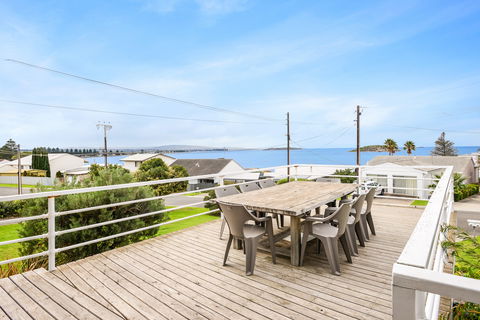 19 Investigator Crescent, Encounter Bay - Accommodation BNB 1