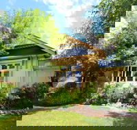Cotswold Gardens Armidale - Accommodation BNB