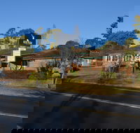 Deer Park Motor Inn Armidale - Accommodation BNB