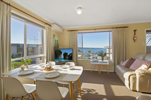 Eagle Heights Holiday Units - Scenic Unit - Accommodation BNB 5