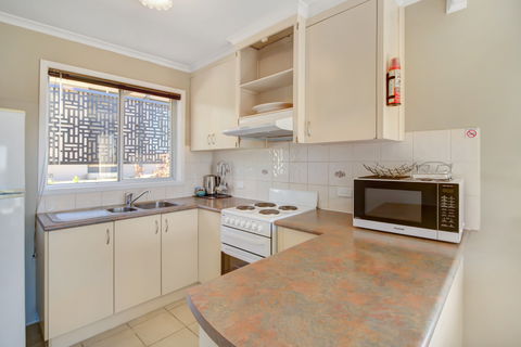 Eagle Heights Holiday Units - Scenic Unit - Accommodation BNB 6