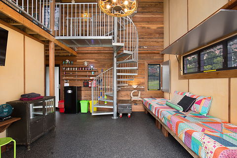 Gold Coast Tree Houses - Accommodation BNB 1