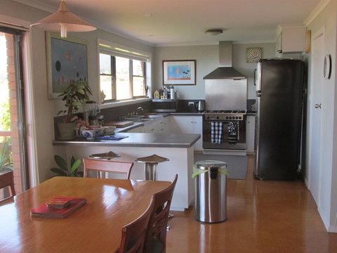 High On Penguin - Accommodation BNB 4