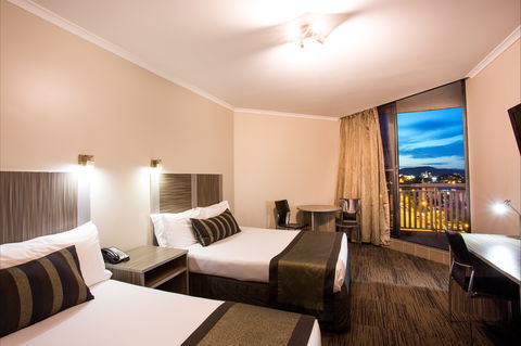 Hotel Grand Chancellor Brisbane - Accommodation BNB 3