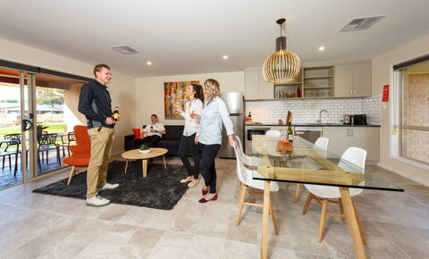 Howlong Country Golf Club Motel - Accommodation BNB 0