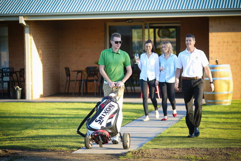 Howlong Country Golf Club Motel - Accommodation BNB 1