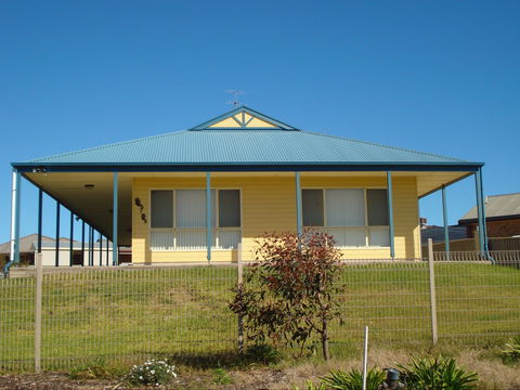 Larasa - Accommodation BNB 0