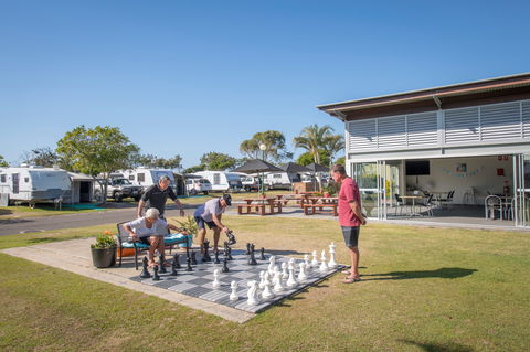 Maroochydore Beach Holiday Park - Accommodation BNB 4